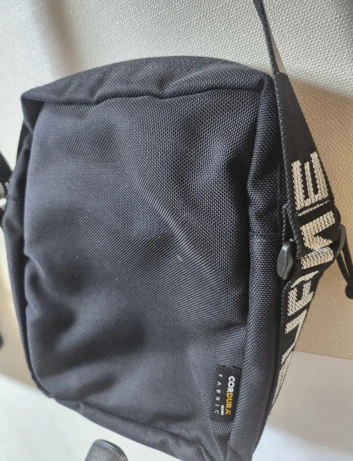 슈프림 숄더백 (정품) 상품이미지3