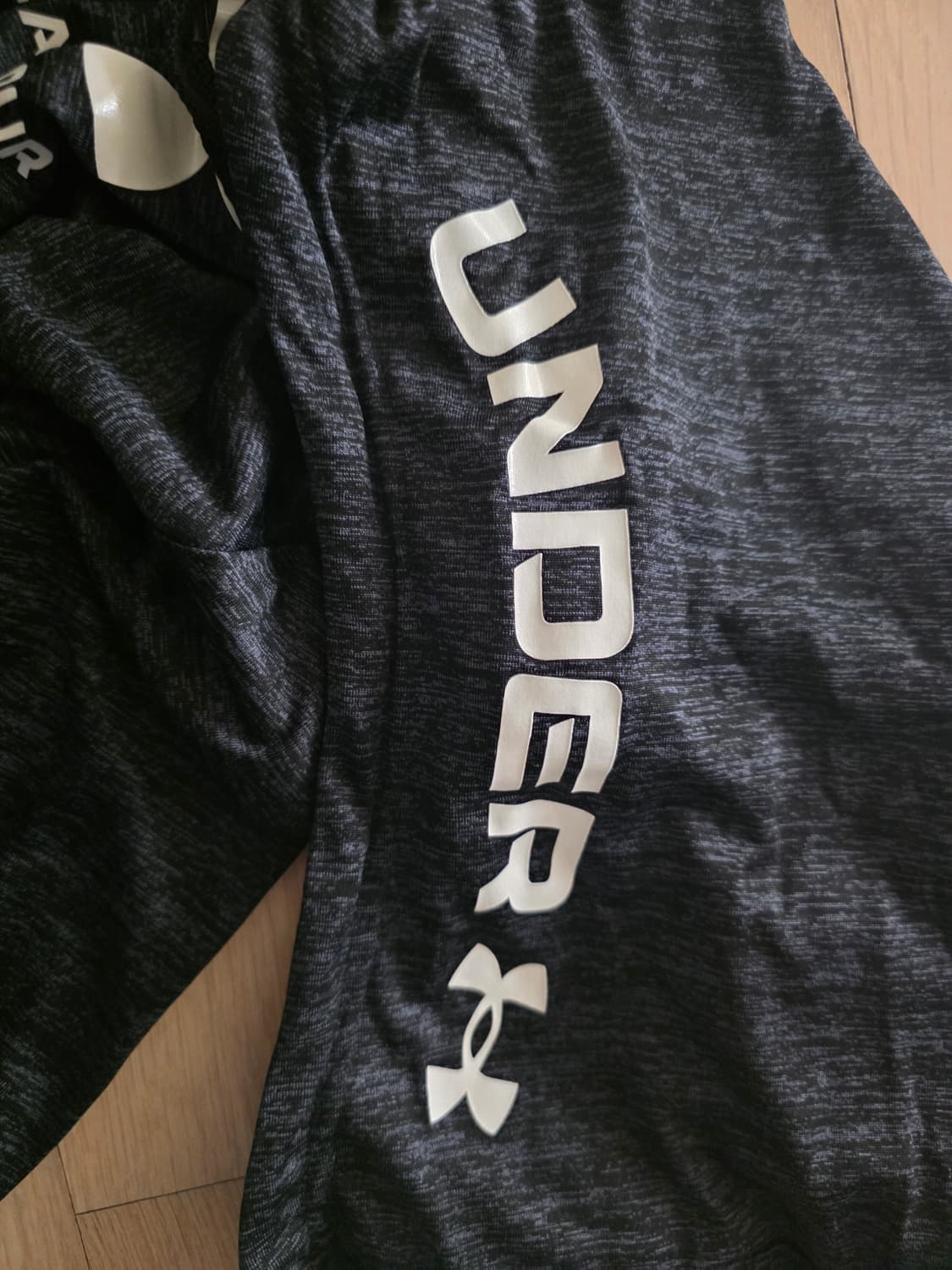 언더아머 프린팅 후드티 운동복 상품이미지5