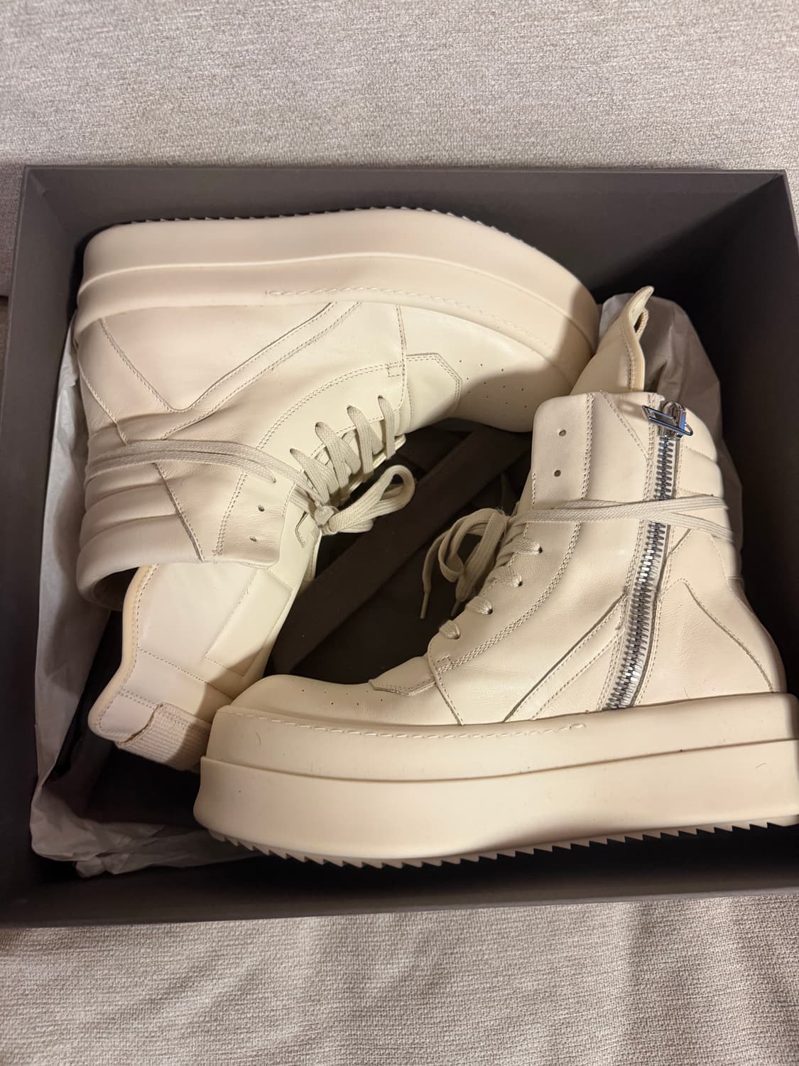 릭오웬스 지오바스켓 메가범퍼 밀크 새상품 상품이미지1