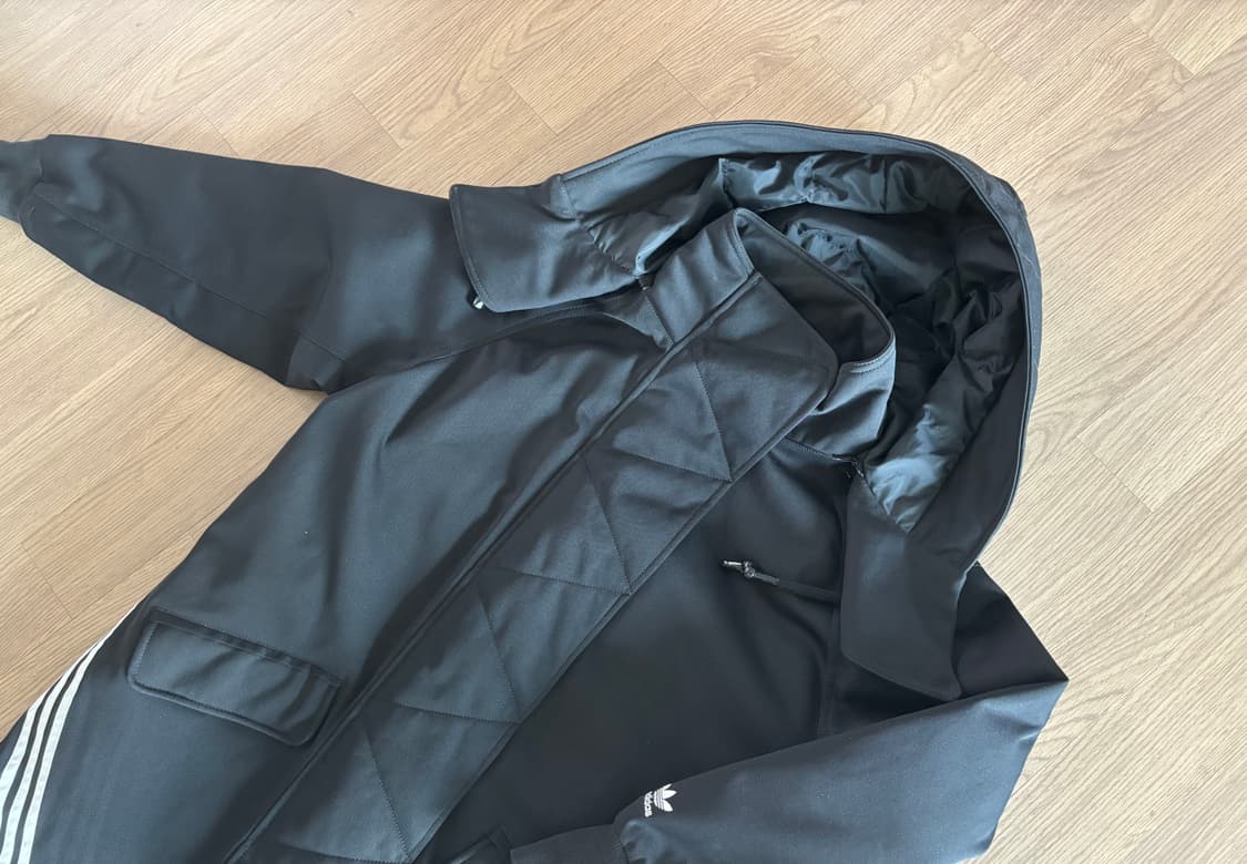 패셔너블한 아디다스 야상형 롱패딩 여성 라지이지만 프리사이즈 상품이미지7