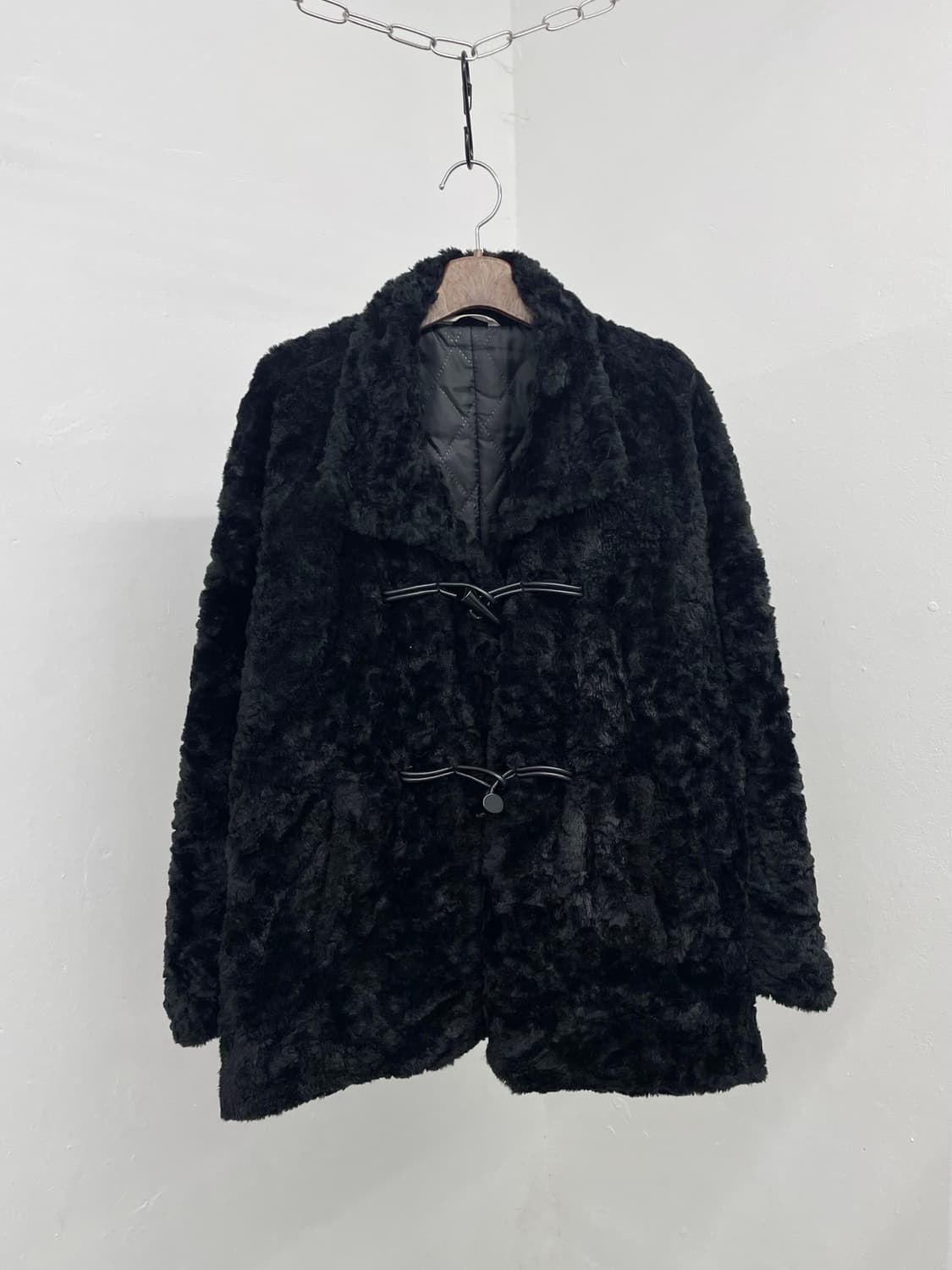 블랙 떡볶이 퍼자켓 상품이미지4