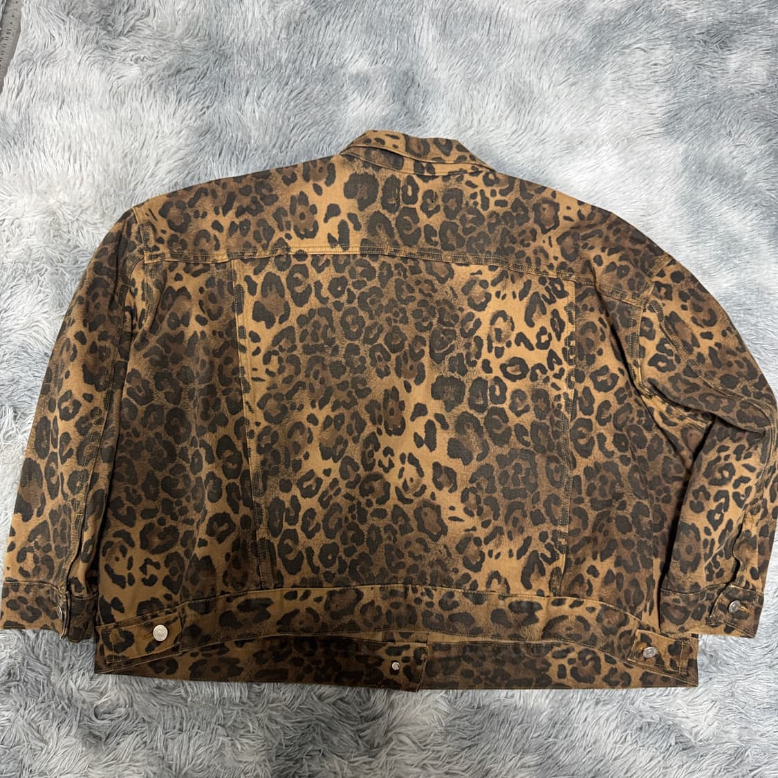 임블리 레오파드 오버핏 트러커자켓 상품이미지3