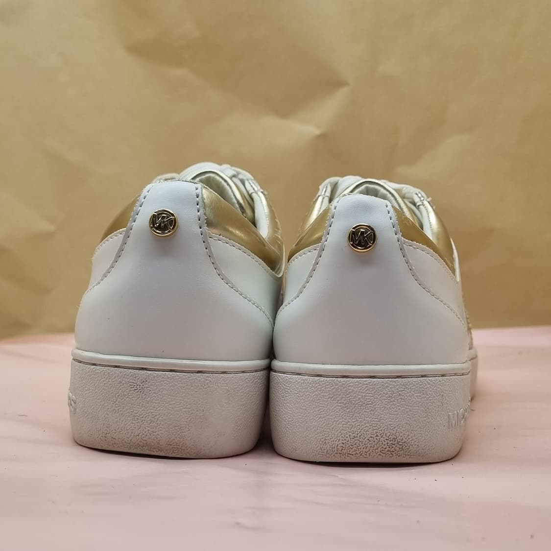 마이클코어스 로고 여성 스니커즈 240 상품이미지4