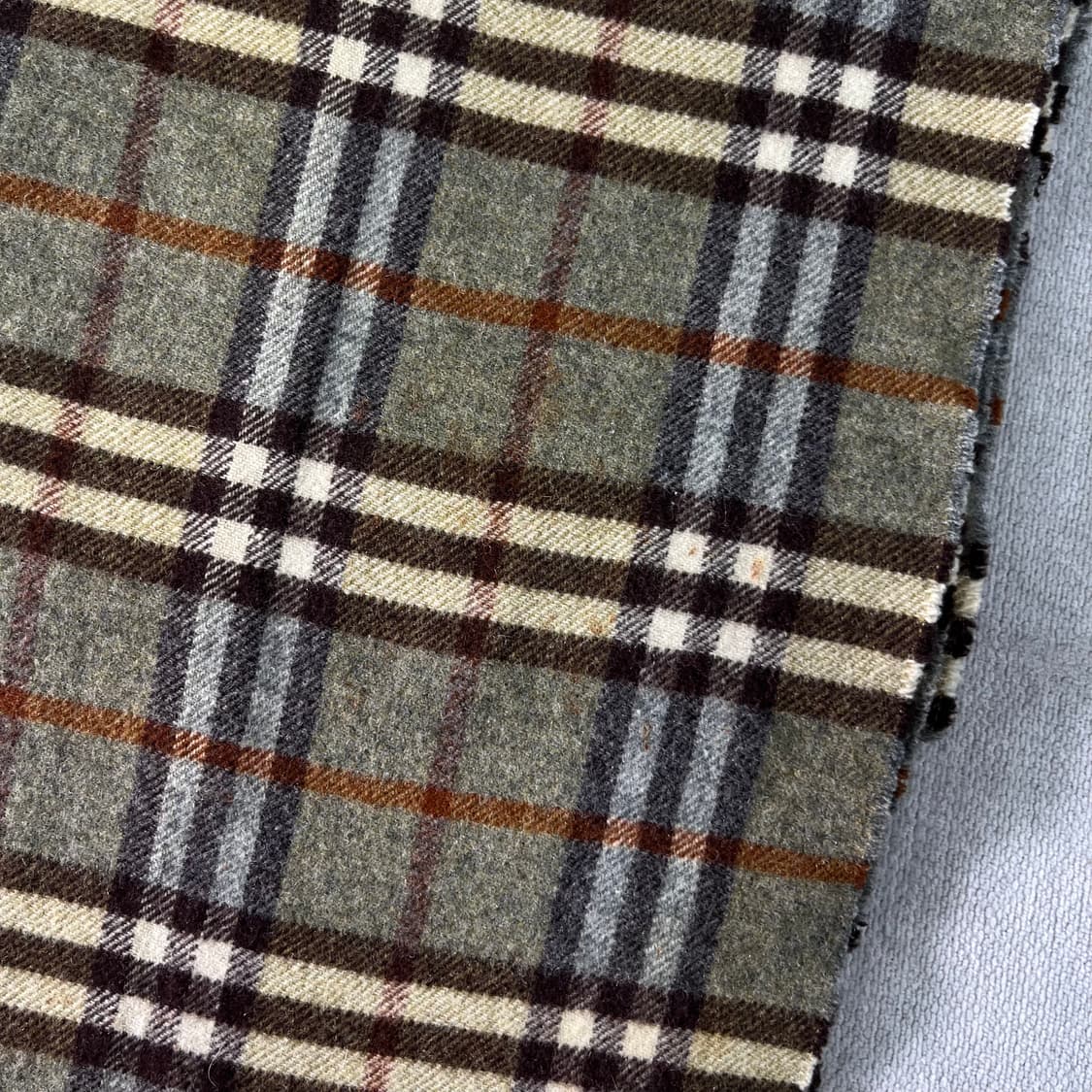 버버리 노바체크 램스울 그린 머플러  상품이미지5