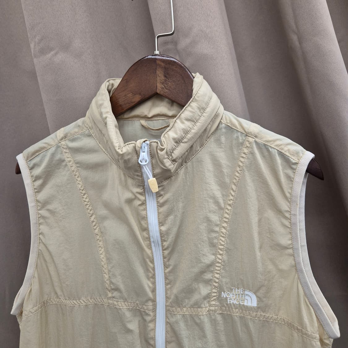 노스페이스 나일론 경량 조끼 90 상품이미지2