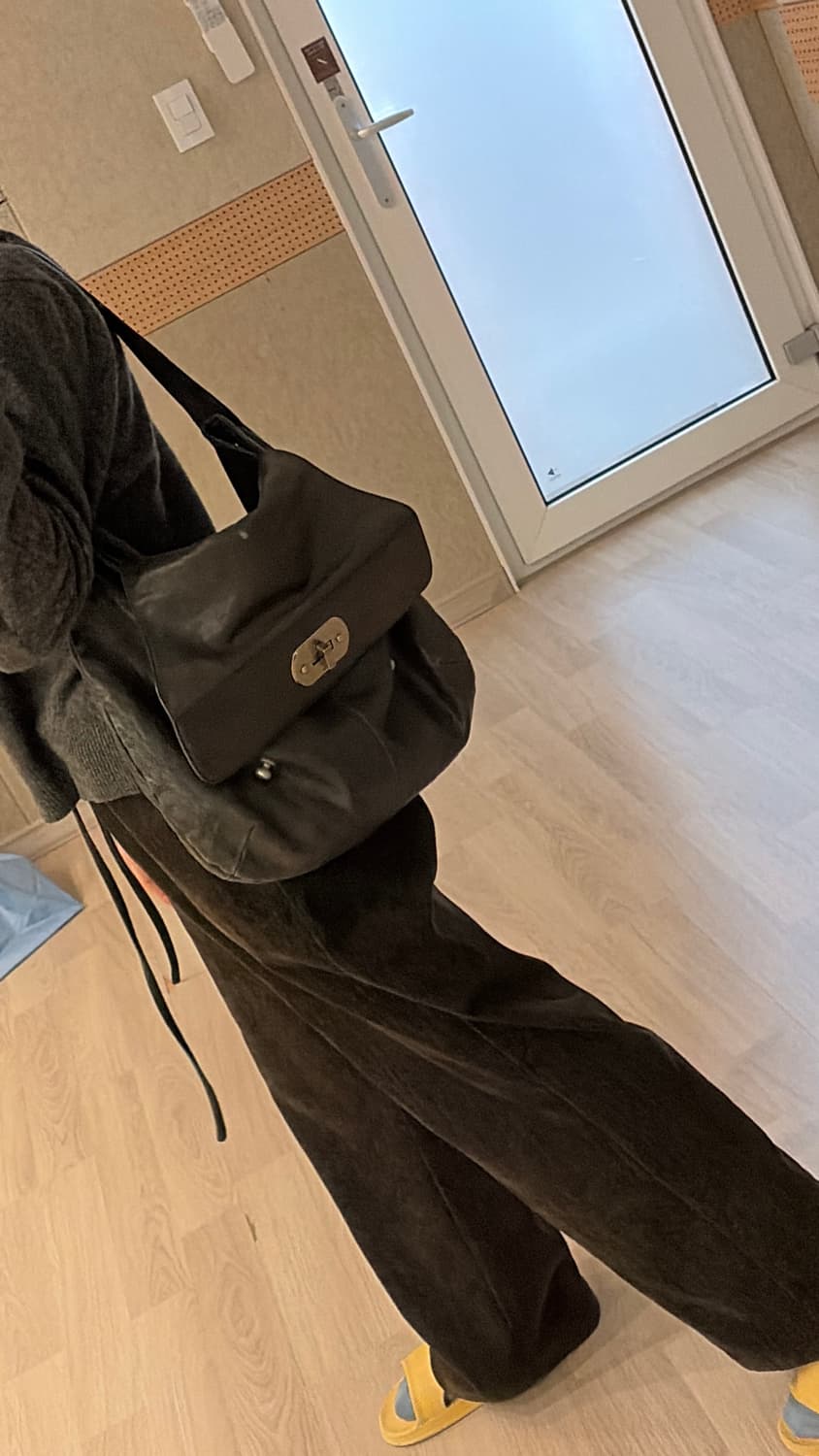 시스템 소가죽 숄더백  상품이미지7