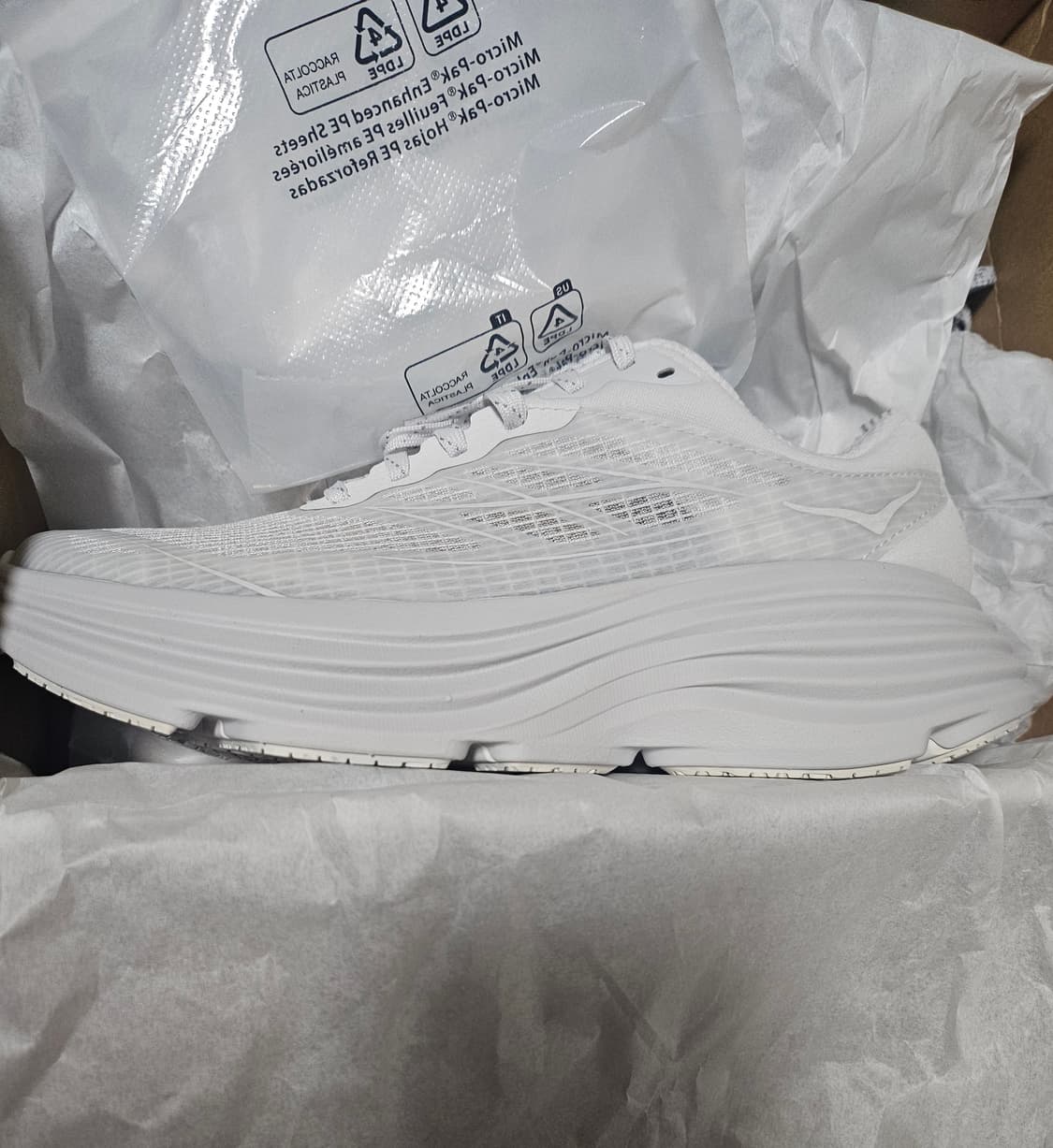 [245]호카 본디 8 TS 케이지 화이트 코스믹 그레이 상품이미지1