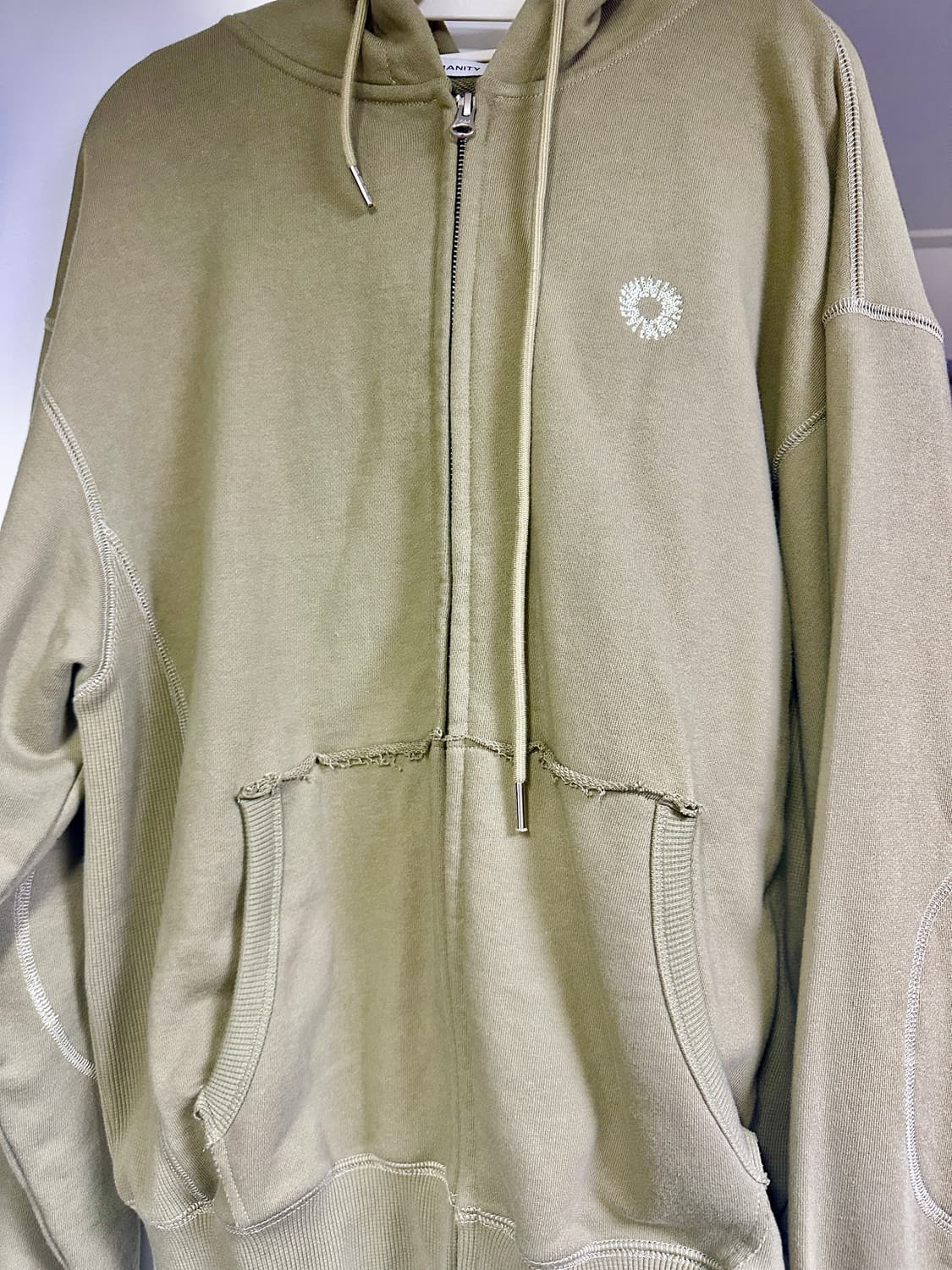 999Humanity EVD 후드 집업 2사이즈 판매합니다 상품이미지2