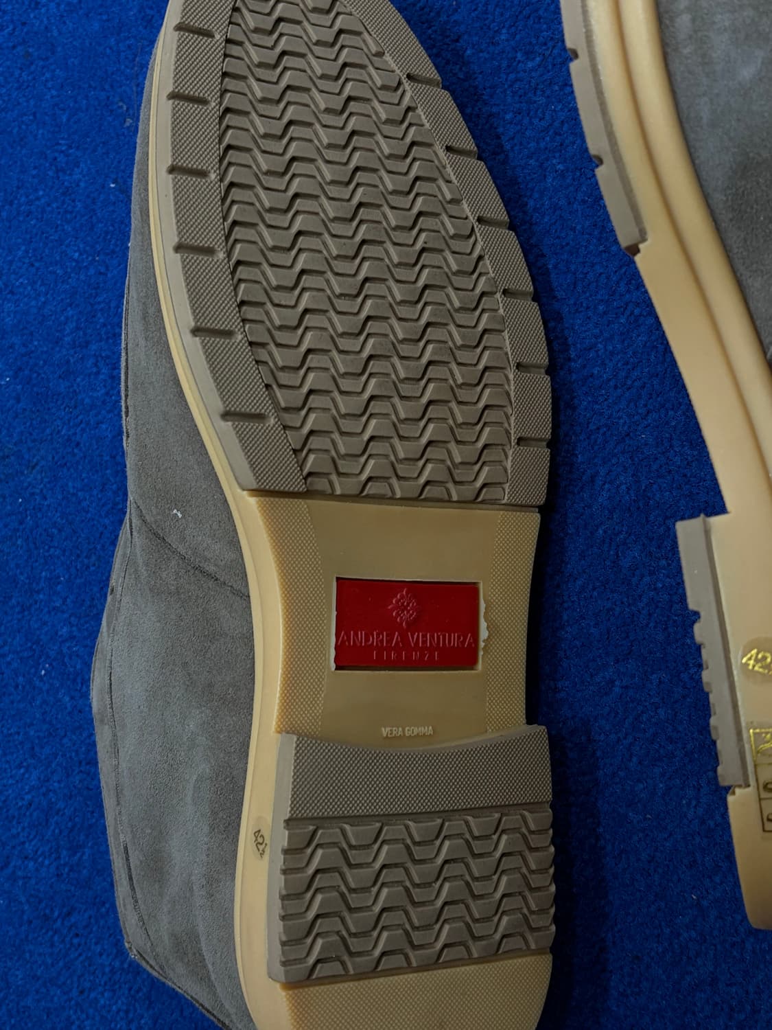 안드레아 벤투라(Andrea Ventura) 스웨이드 로퍼 - IT 42 상품이미지2