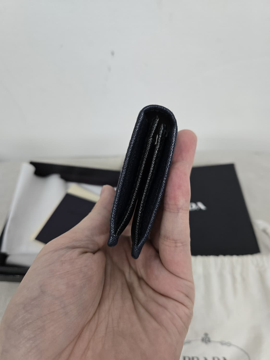 [보증서 정품]프라다 로고 오거나이저 상품이미지3