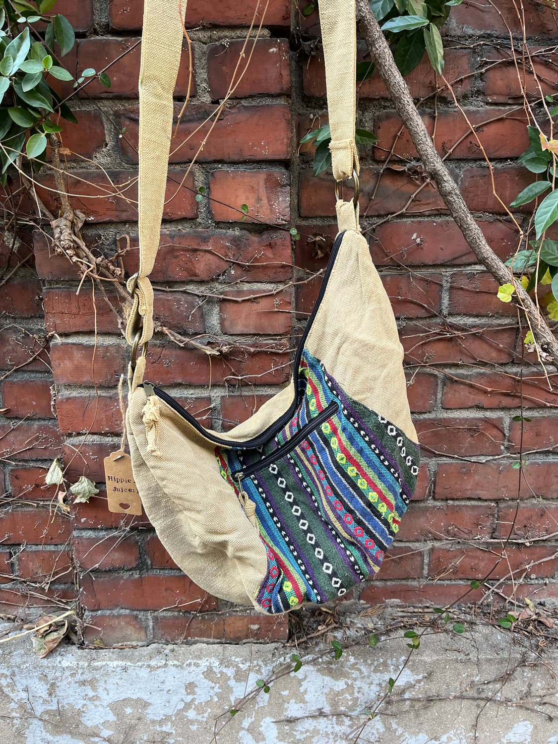 베이지 히피자수 크로스백 상품이미지2