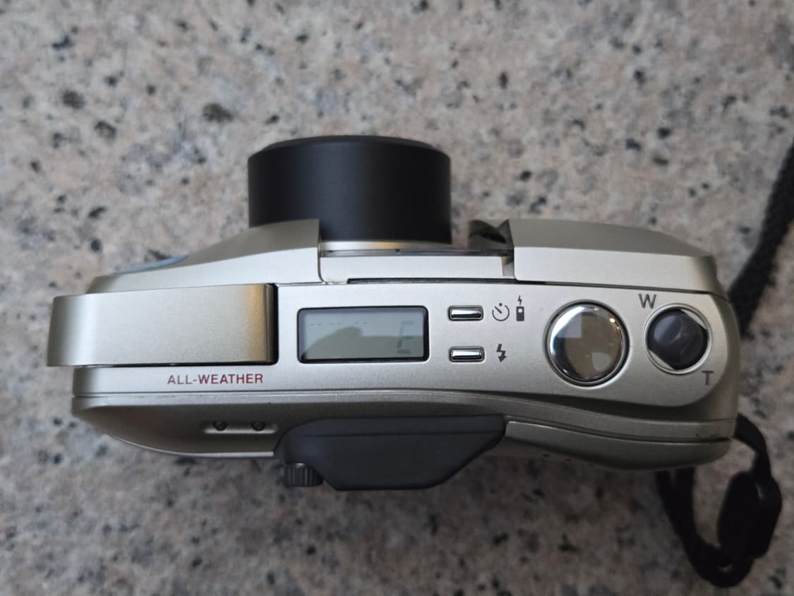 올림푸스 뮤 줌 140 필름카메라  상품이미지3