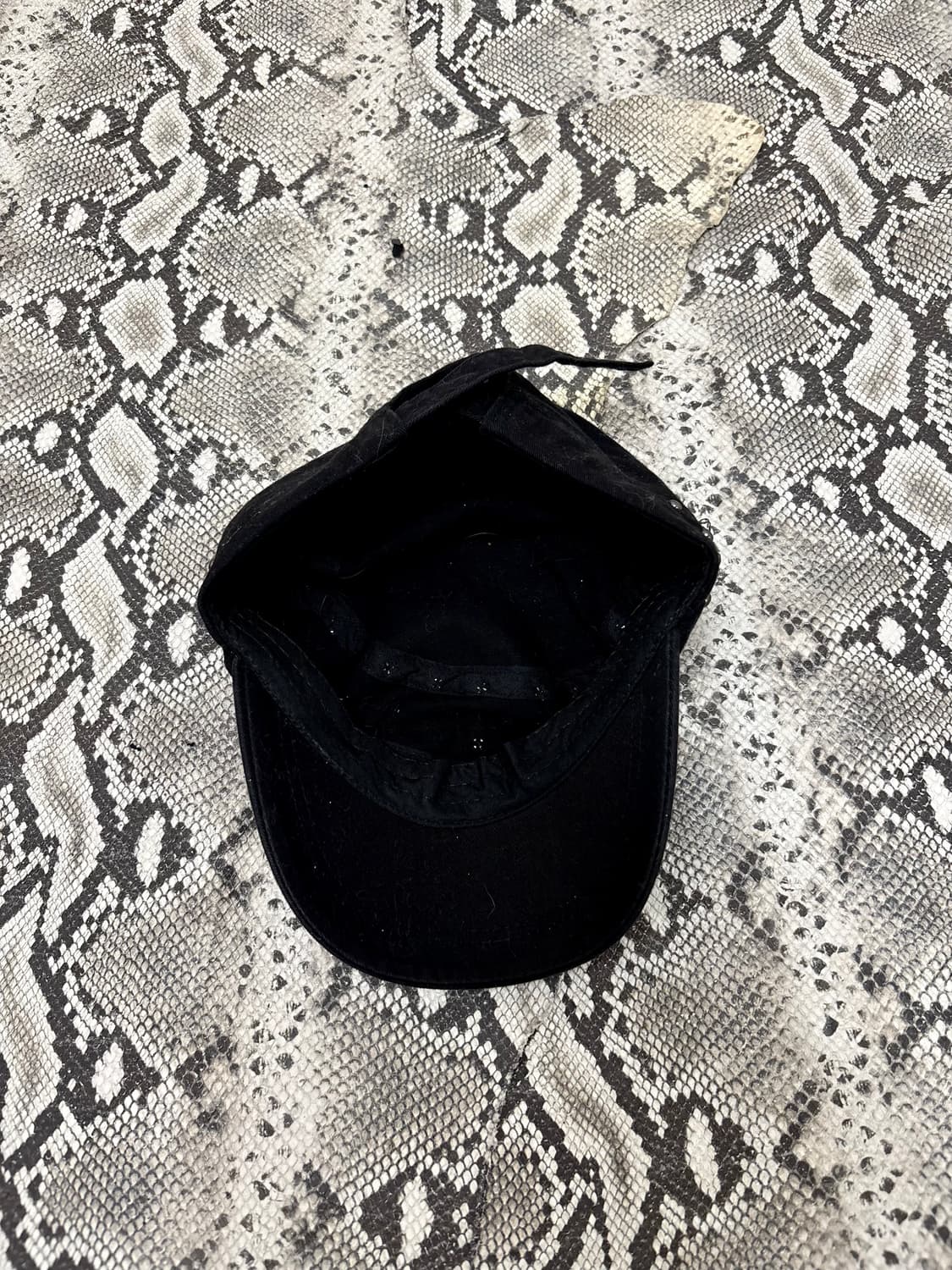 “Vintage” Y2K Star Stud Cap 상품이미지3