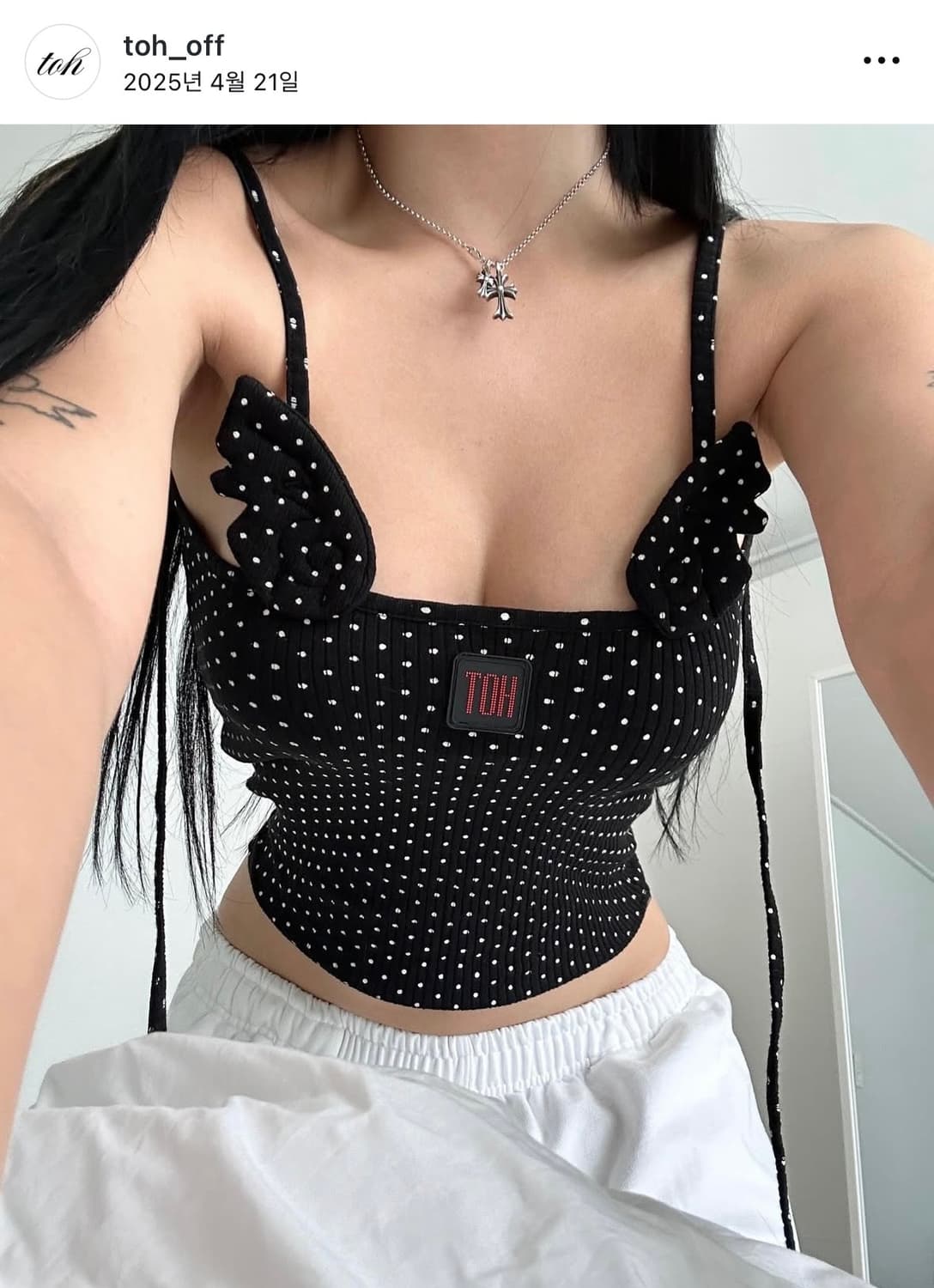 Toh 티오에이치 Bheart sleeveless 비하트 슬리브리스 상품이미지2