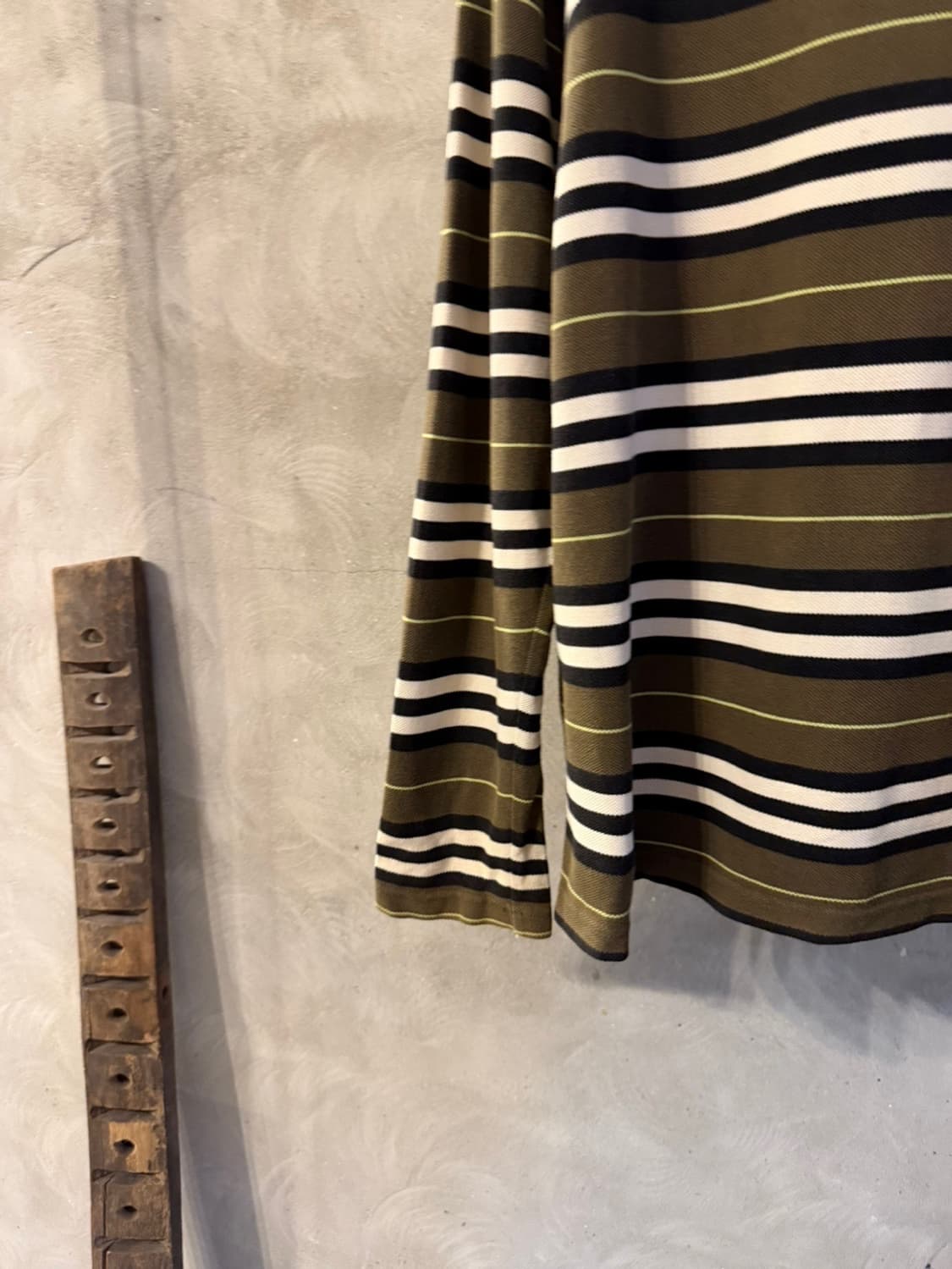 버버리 크루넥 티셔츠 남성100 상품이미지5