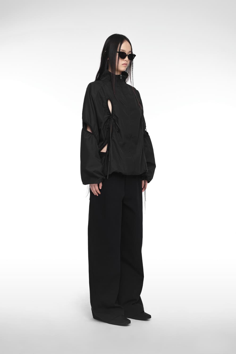[ONE SIZE] 나체 컷 아웃 윈드 브레이커 자켓 블랙 상품이미지4
