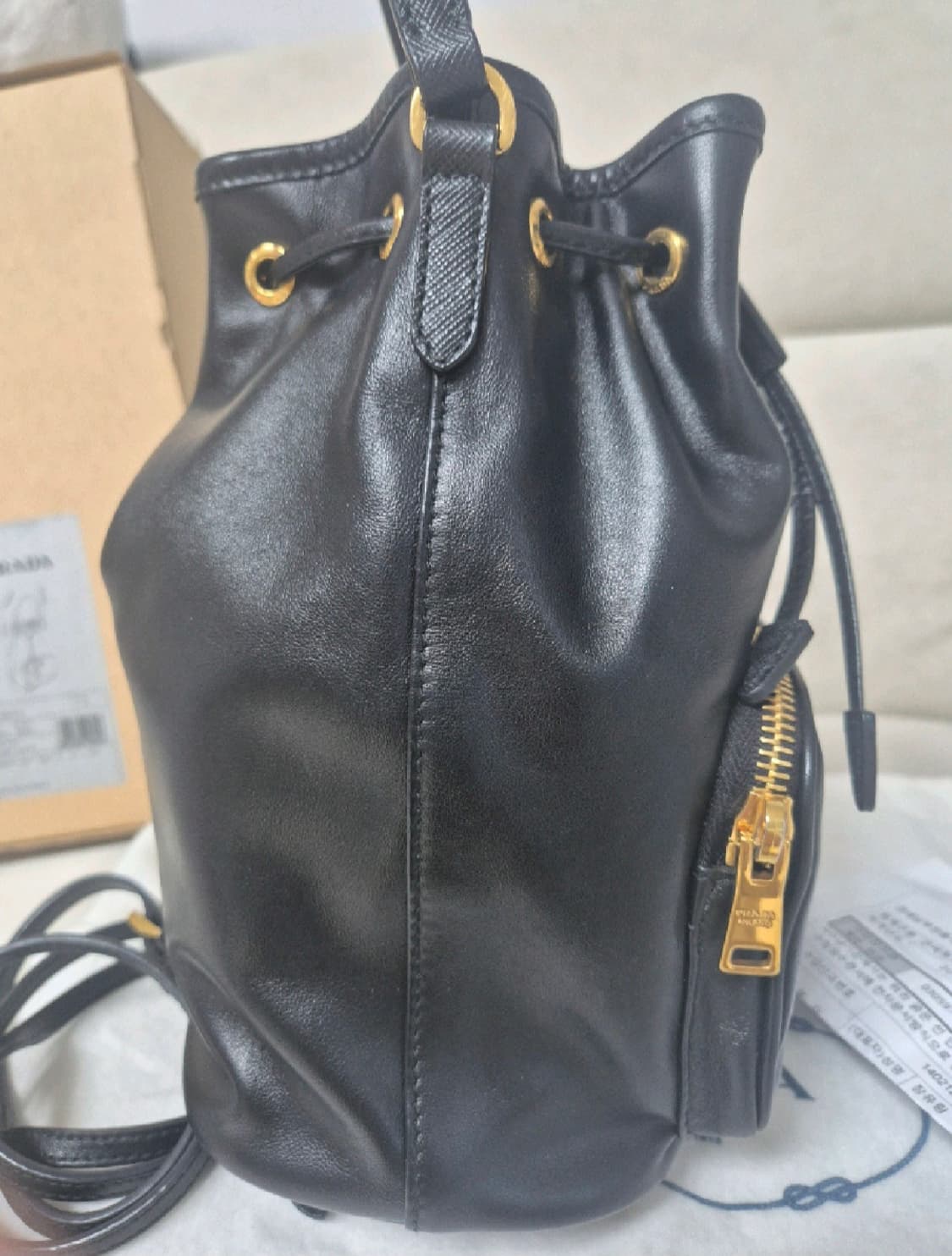 정품 프라다 버킷백 가방 깨끗 가죽 상품이미지4