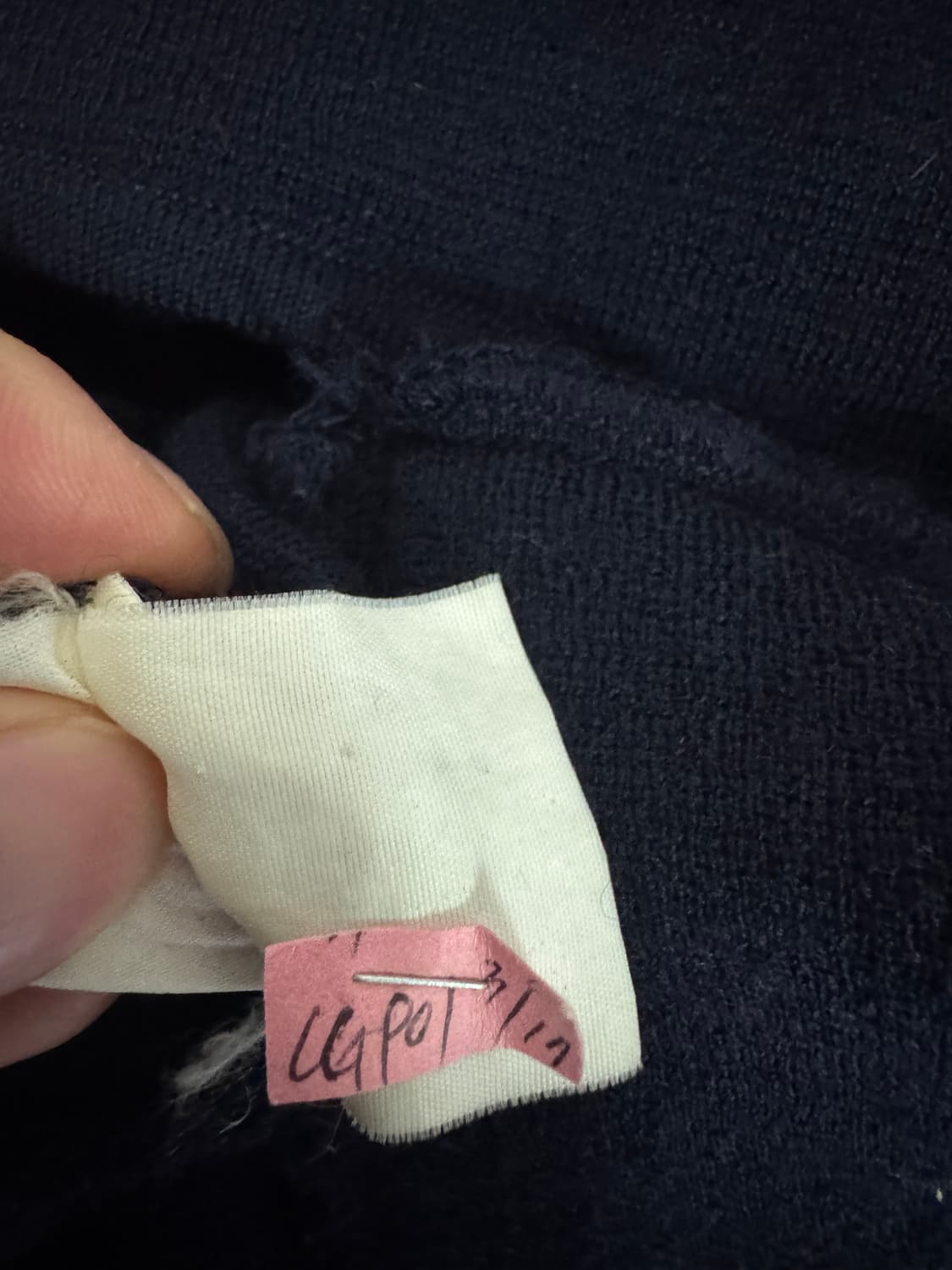 정품!! 여성 입생로랑 YSL 울 버튼 니트 베스트 L 상품이미지4