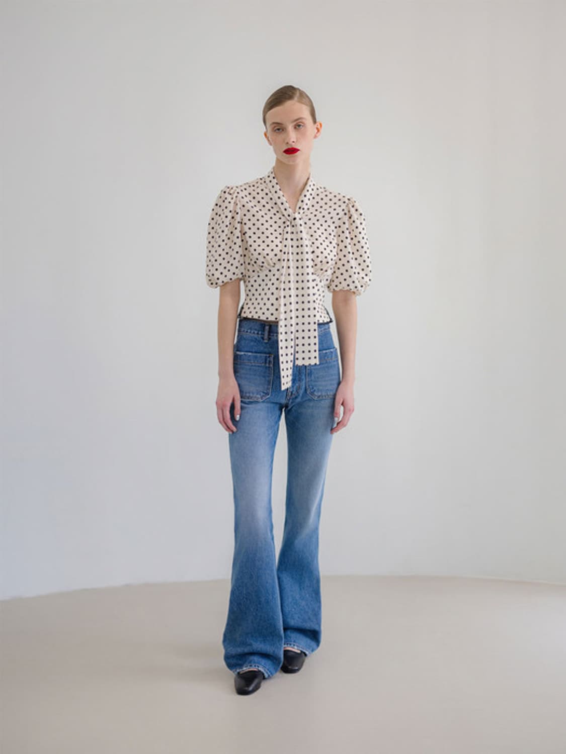 페이우 Demure Tie Blouse 상품이미지2