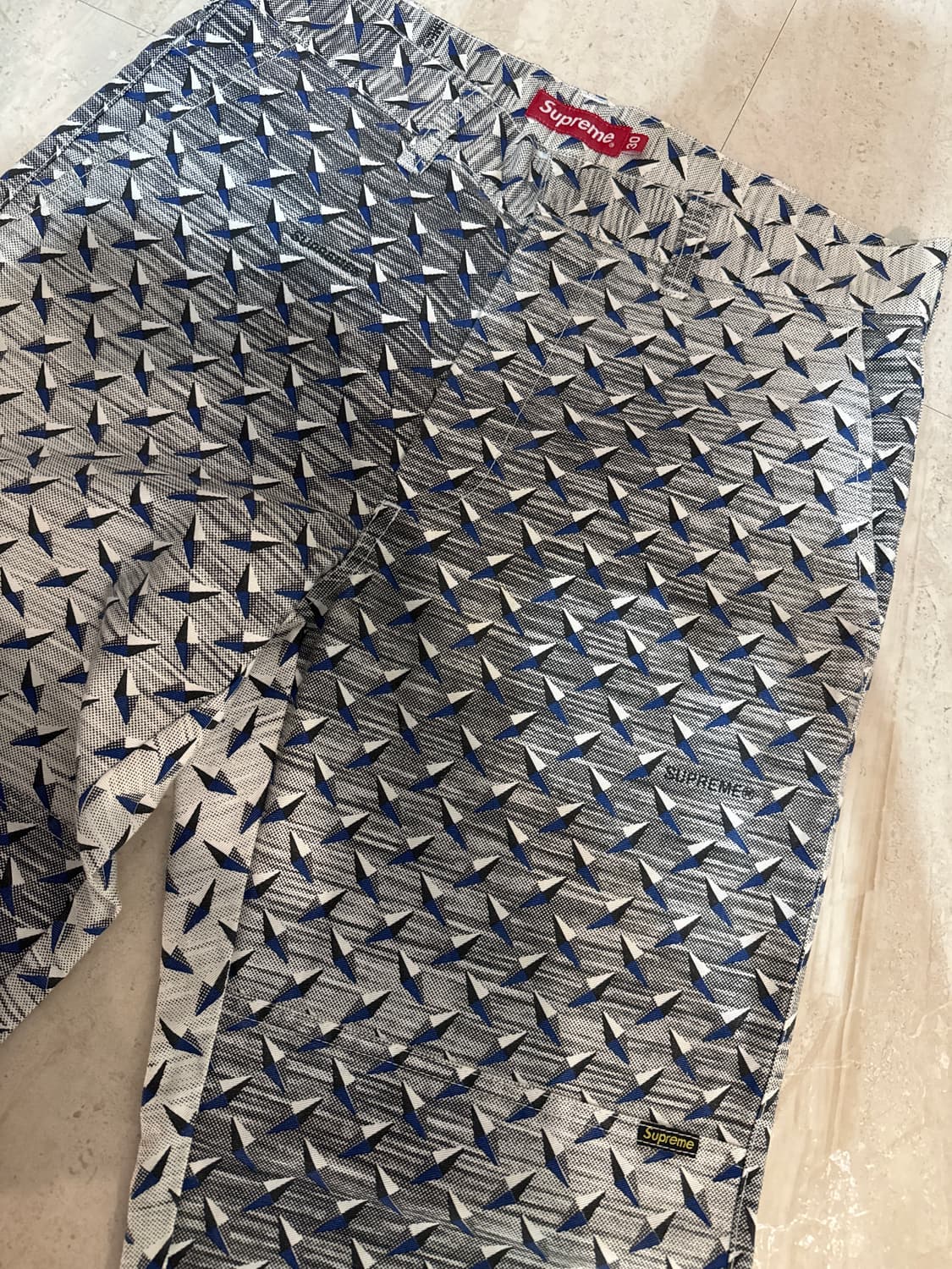 30 슈프림 팬츠 상품이미지2