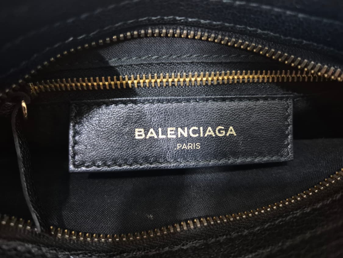 발렌시아가 클래식 메탈릭 엣지 미니 시티 상품이미지2