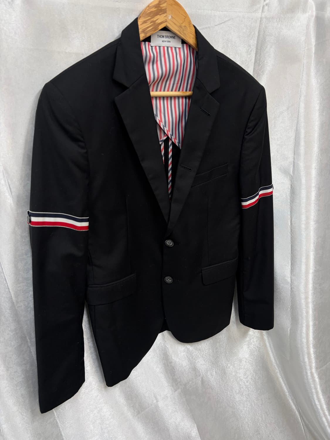 톰브라운 자켓 사이즈 남성90 여성95  상품이미지3