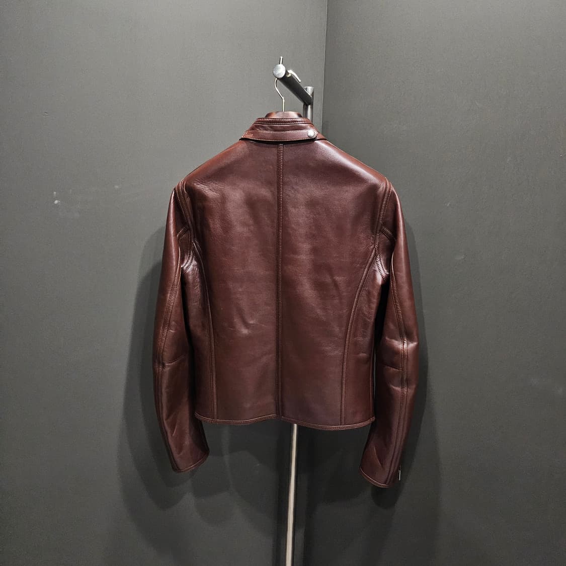 톰포드 스무스램레더 신상 바이커 가죽자켓 상품이미지6