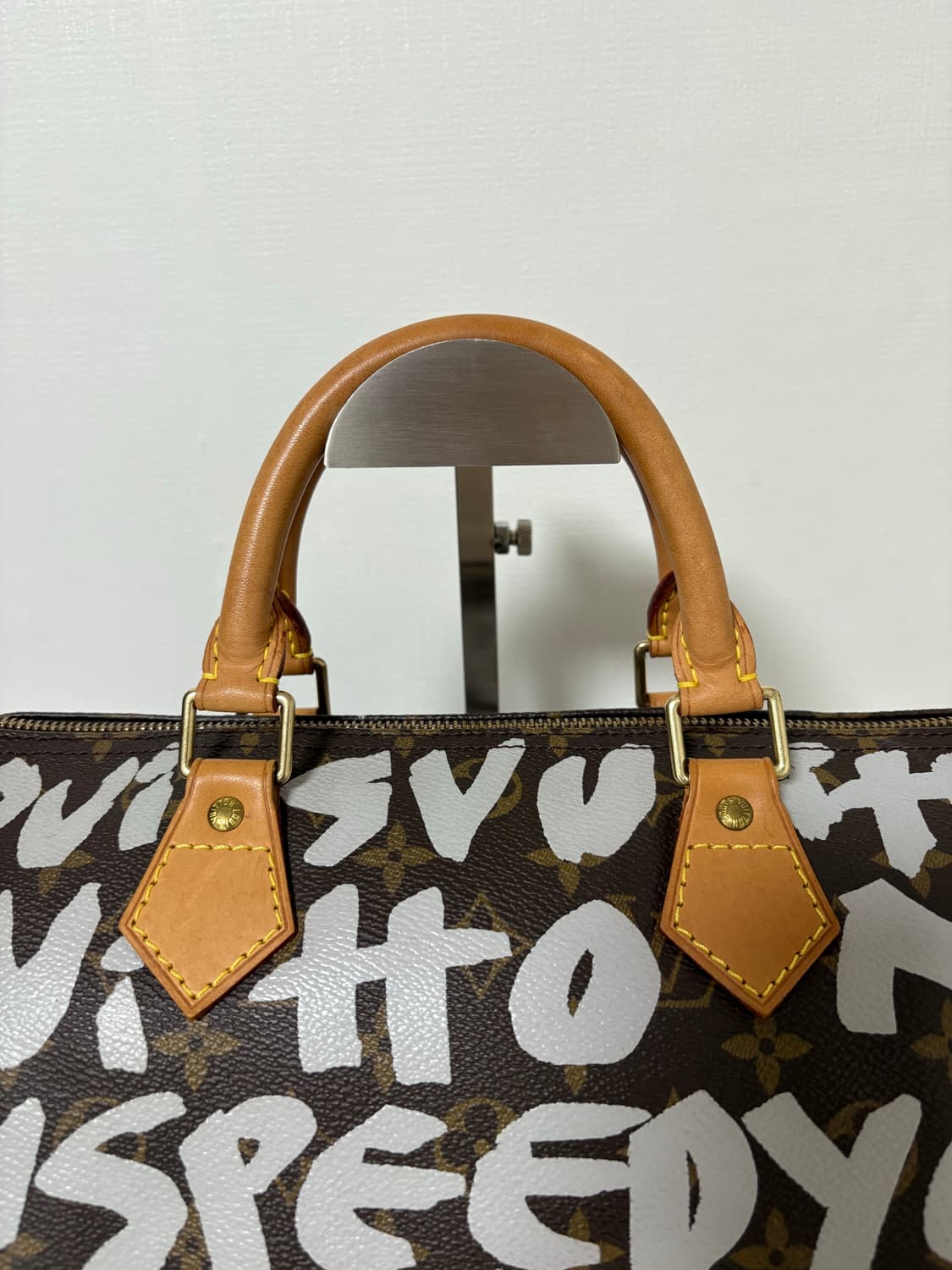 루이비통 그래피티 스피디  상품이미지3