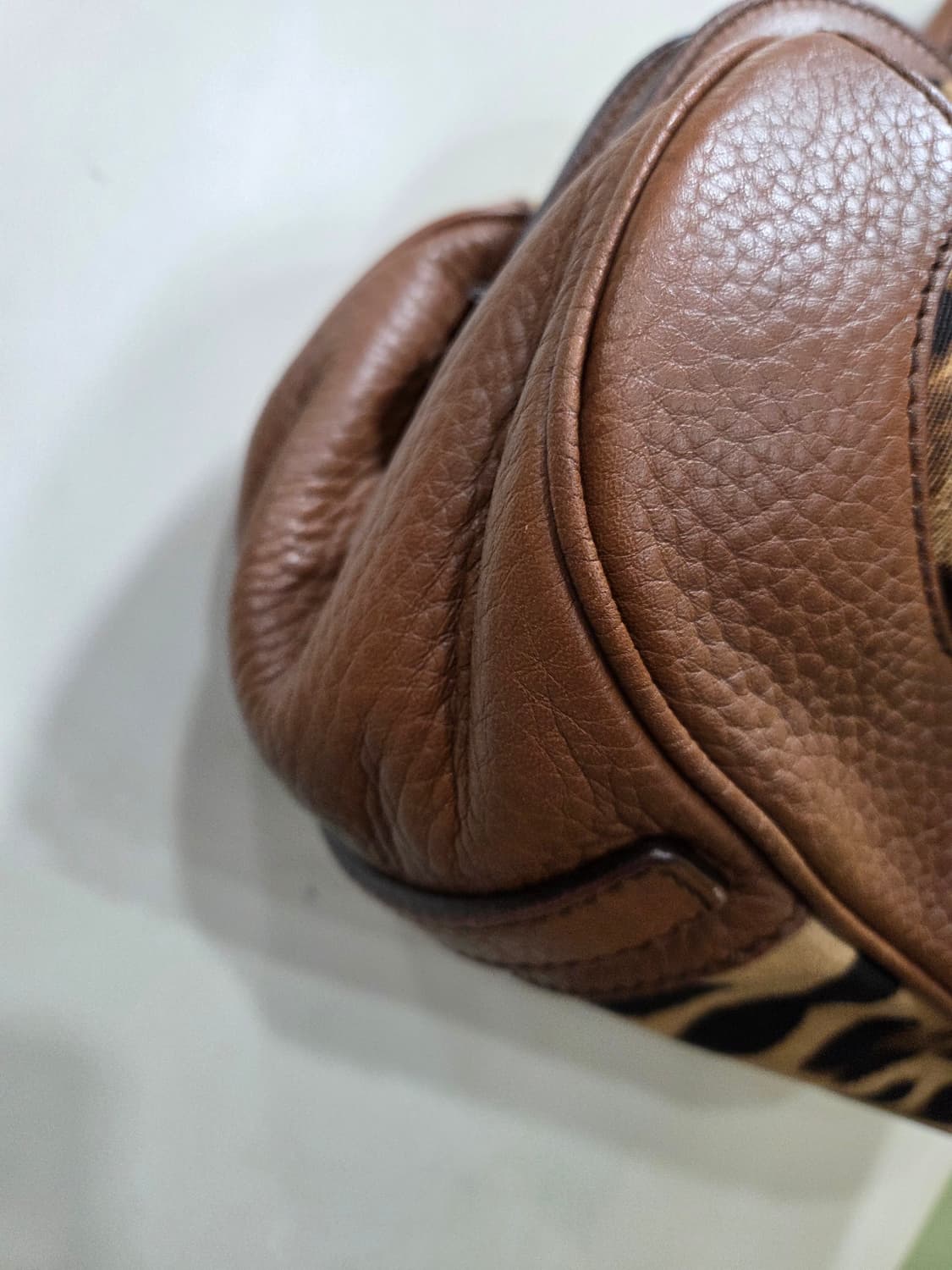 돌체앤가바나 레오파트 숄더백 상품이미지8