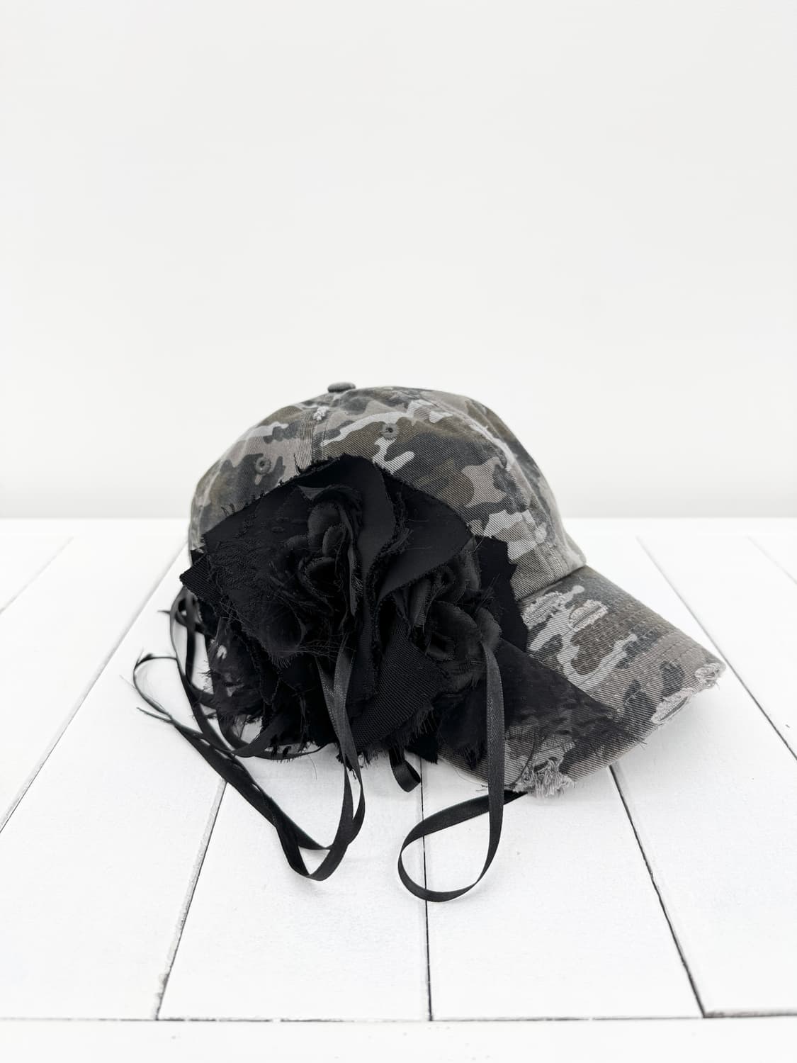 PETRA FAGERSTROM CAMOFLAGE FLOWER CAP 상품이미지1