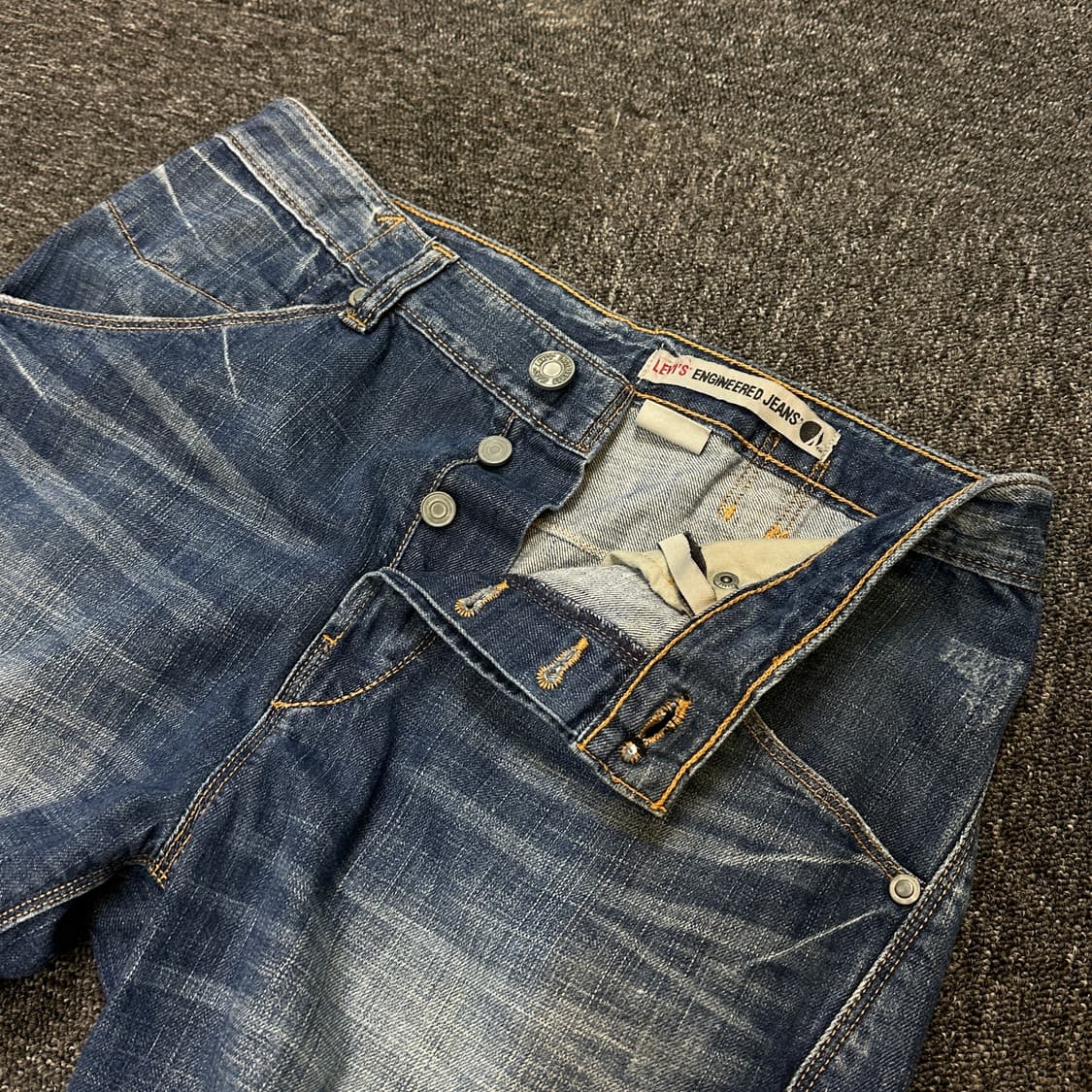 [30] 리바이스 엔지니어드 신치백 상품이미지5