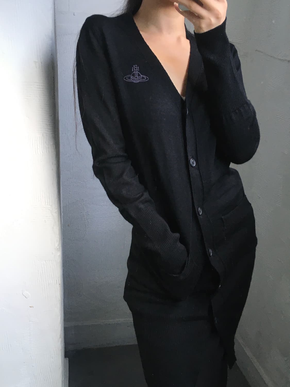 Vivienne Westwood 비비안웨스트우드 블랙 로고 롱 가디건  상품이미지1