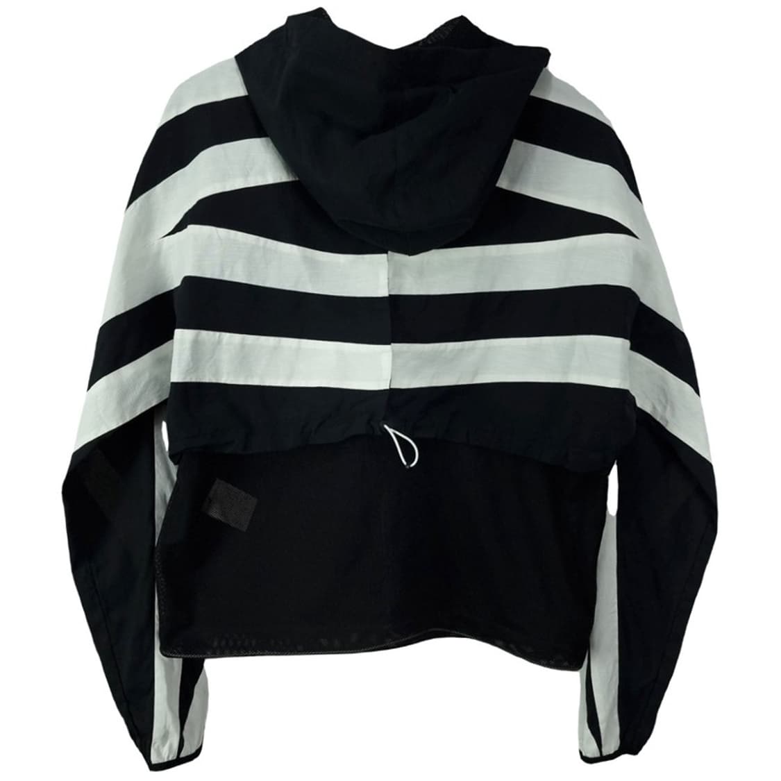 [엄브로] 오버핏 크롭 후드 바람막이 자켓 블랙 M19619 상품이미지3