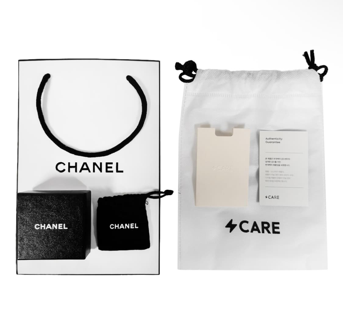 샤넬 여성 CC로고 코코 메탈릭 크리스탈 귀걸이 이어링 골드 상품이미지6