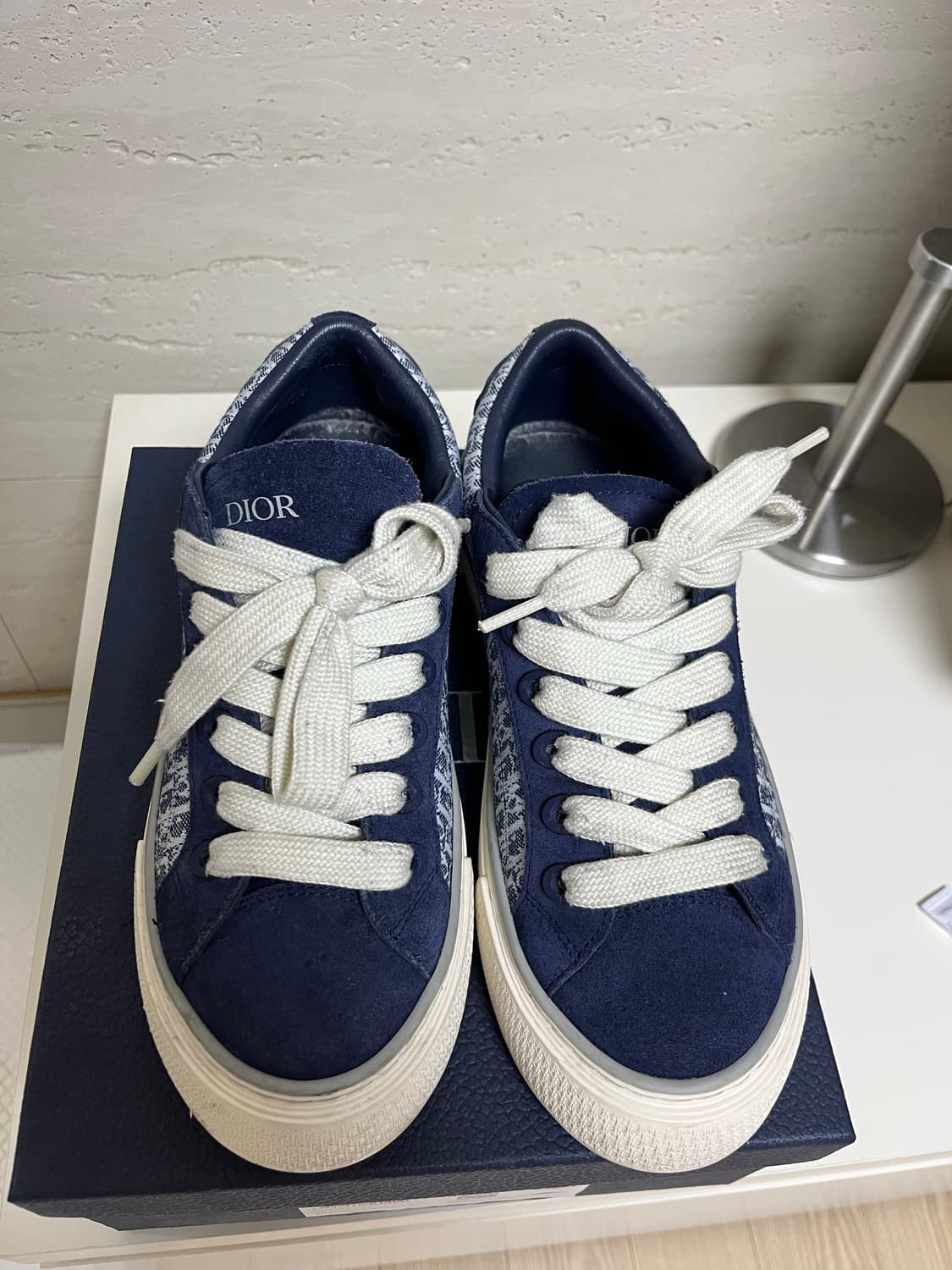 디올 b33 스니커즈 네이비 상품이미지4