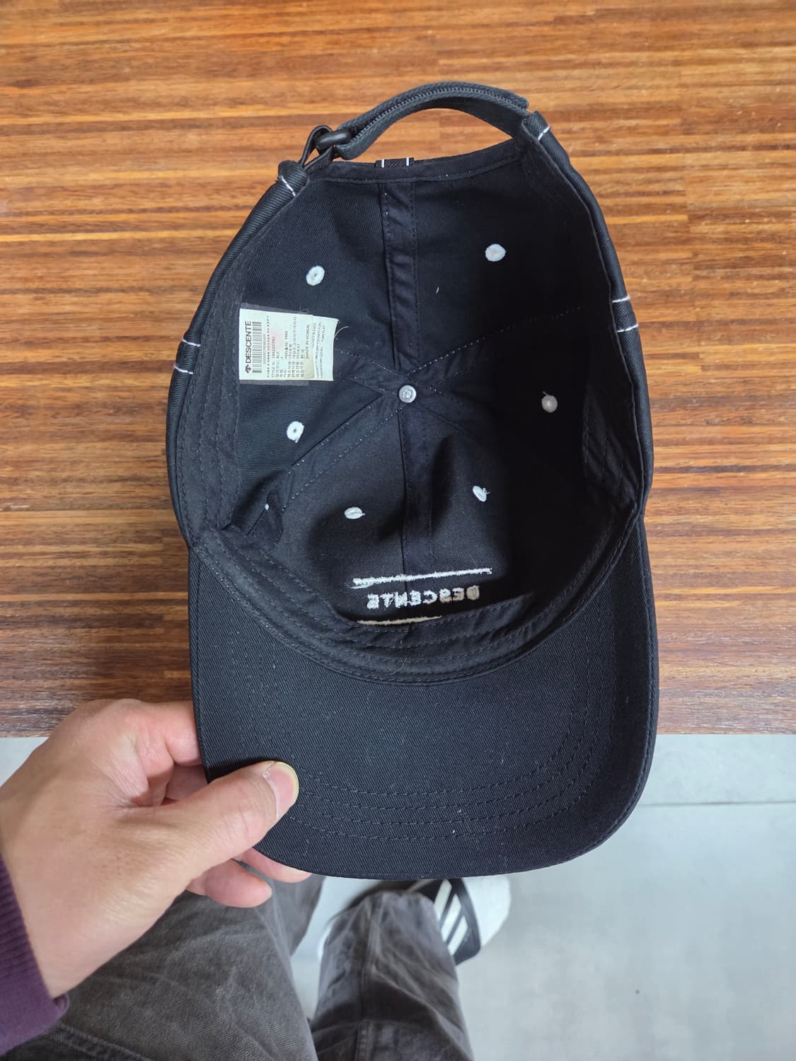 데상트 그라운드 스티치 모자 프리  상품이미지5