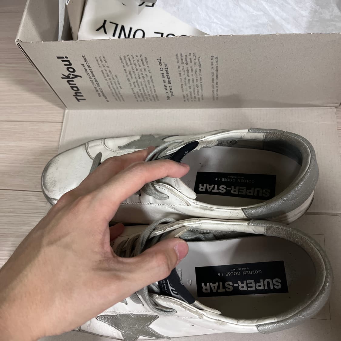 골든구스 슈퍼스타 화이트 실버탭 스니커즈 상품이미지2