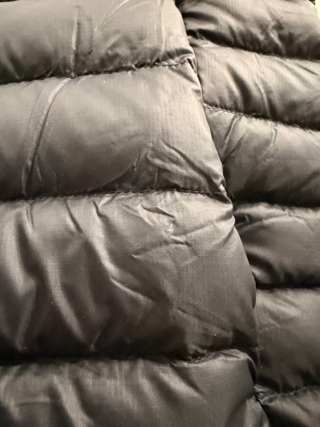 파타고니아 다운 스웨터 후디 블랙 L 상품이미지6