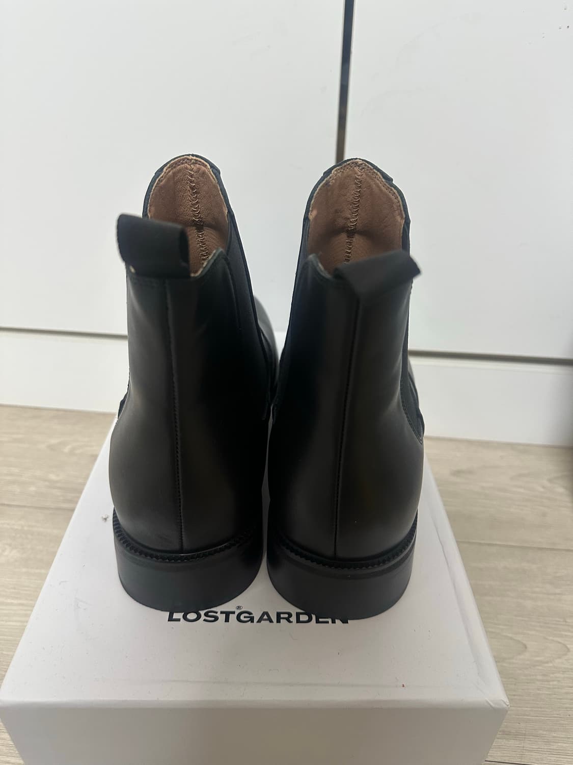 [텍 제거 새상품] 식스핏 3FT 5CM 소가죽 첼시부츠 280 상품이미지4