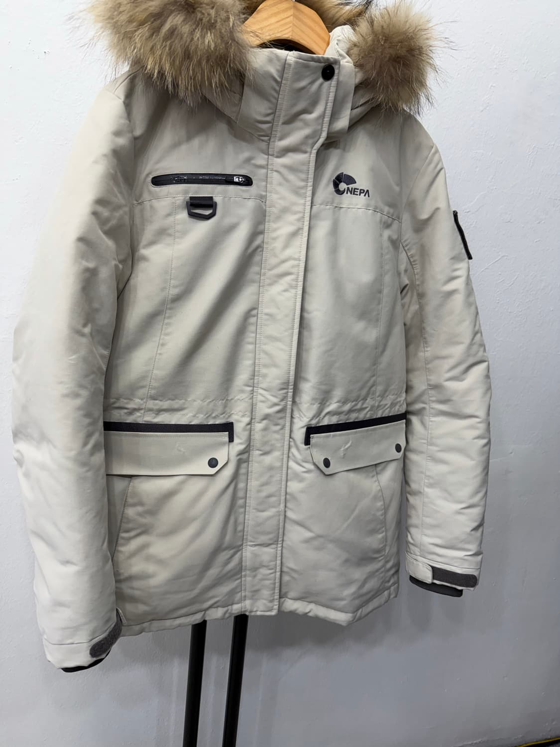 정품) 네파 여성 패딩 아이보리 퍼 후드 95 상품이미지2