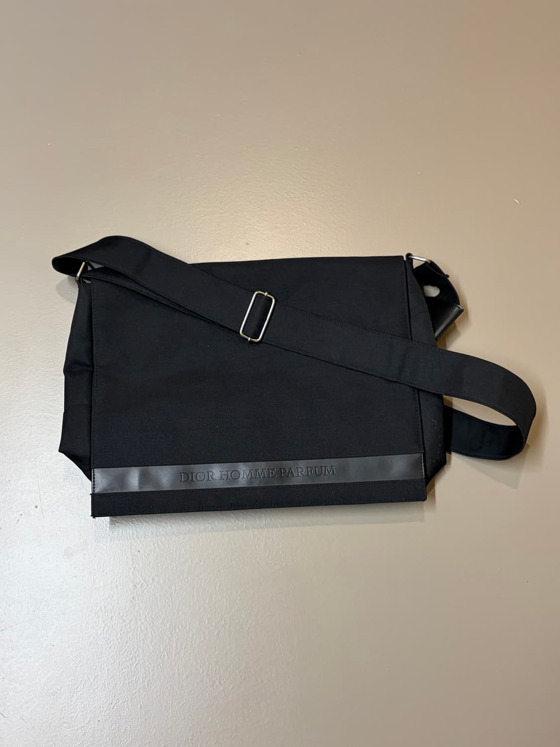 디올 옴므 퍼퓸 숄더백 상품이미지2