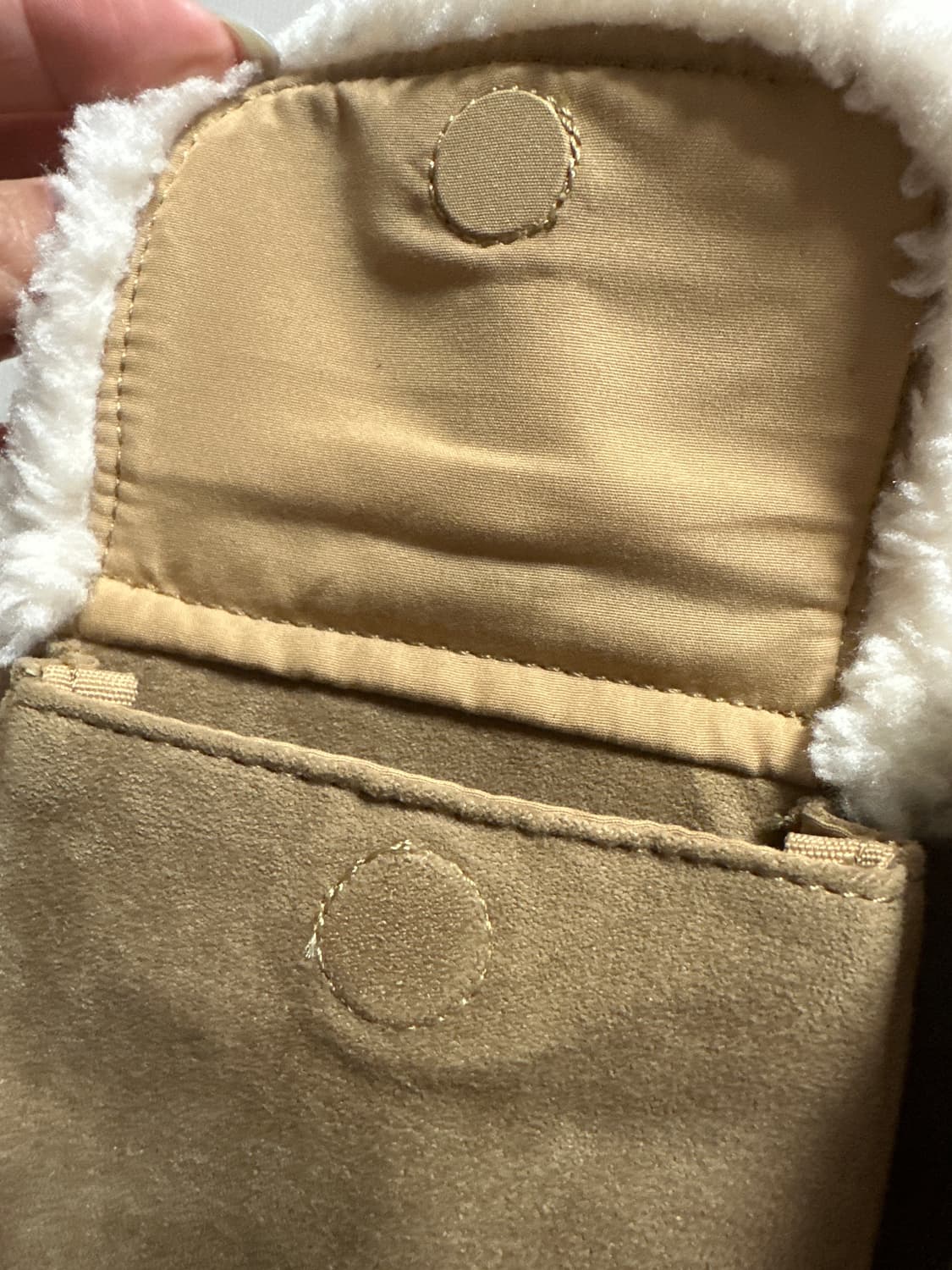 키르시 스웨이드 토트백 상품이미지4