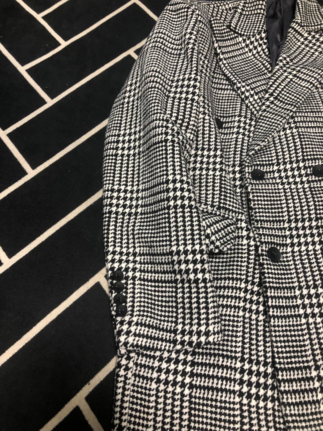 톰st (새제품) 프리미엄 피크드라펠 더블코트/몽클레어 스톤 발망 프라다 상품이미지4