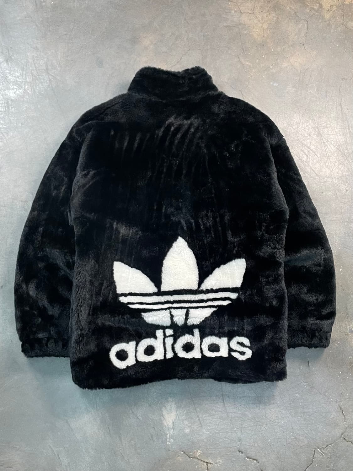 아디다스 퍼 플리스 자켓 상품이미지1