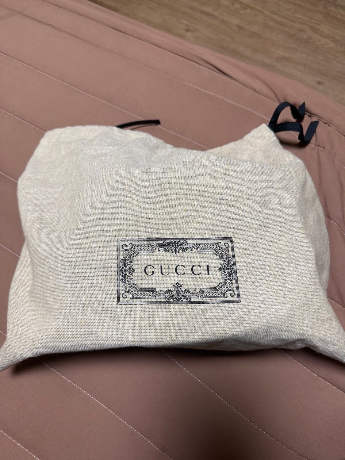 구찌 마몬트 마틀라세 크로스백 블랙  (정품 아닐시 100프로 환불) 상품이미지5