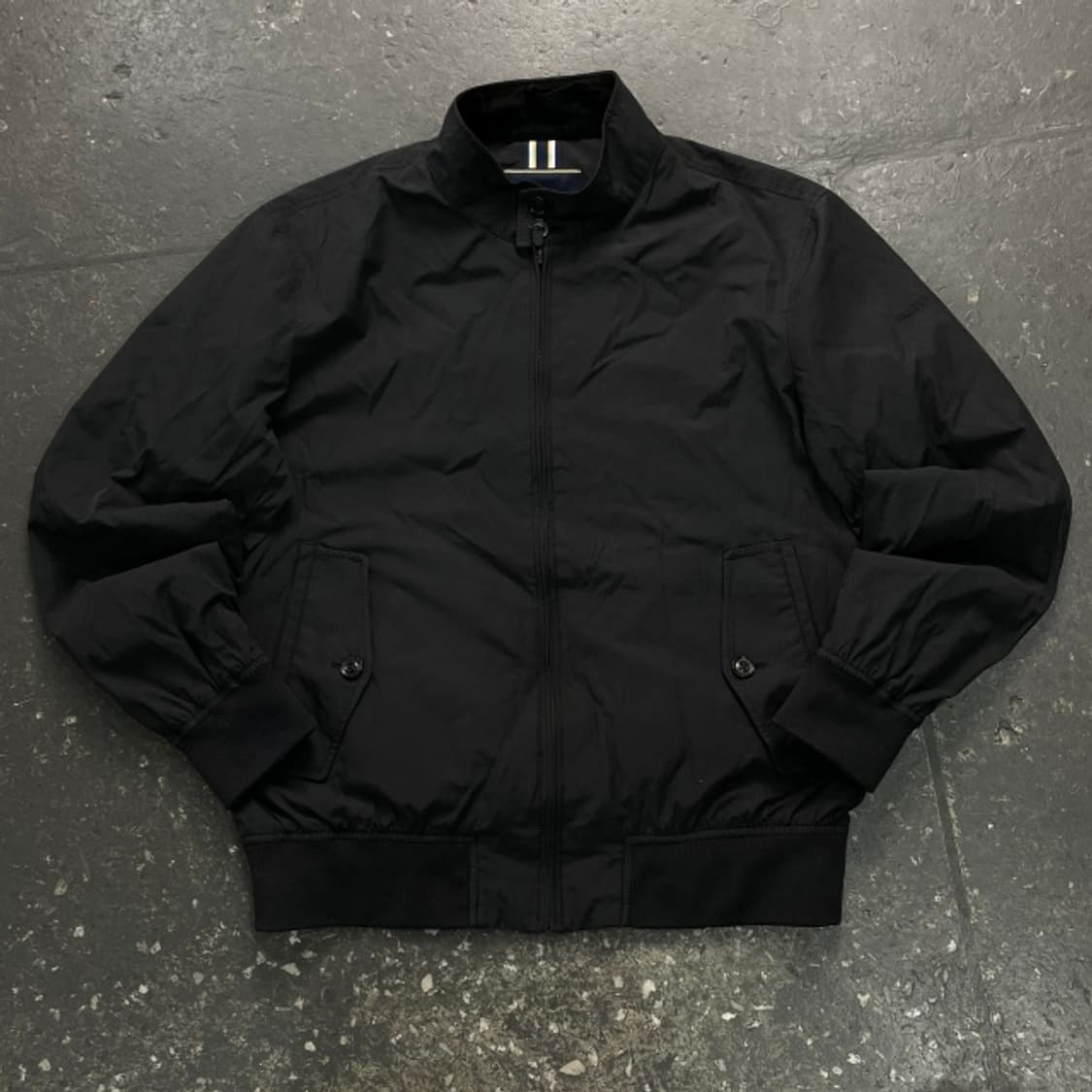 100 헤지스 바라쿠타 자켓 상품이미지1