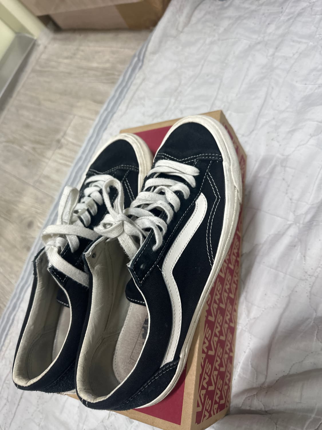 반스 올드스쿨36 에너하임 팩토리 블랙 화이트 상품이미지1