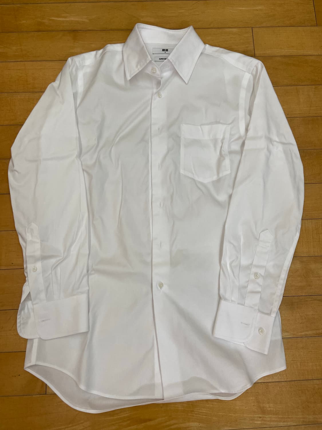 유니클로 슈퍼논아이론셔츠 S 상품이미지2