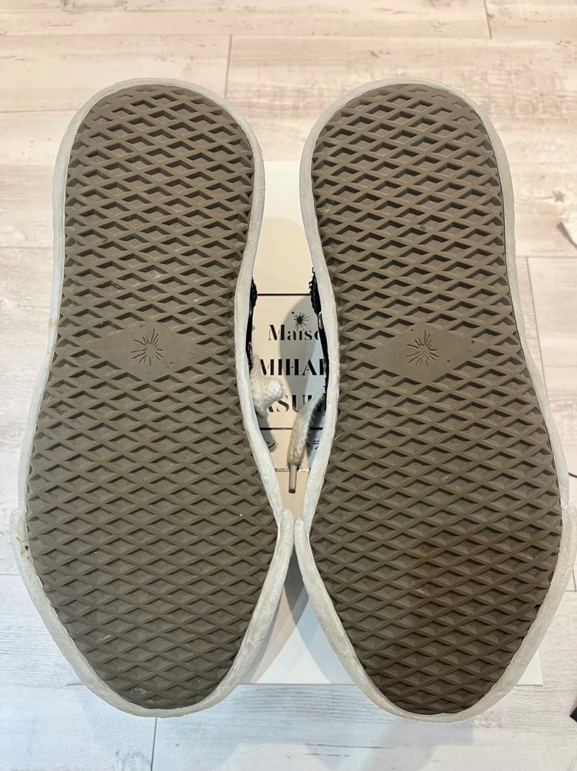 메종 미하라 야스히로 피터슨 OG 블랙 42 상품이미지2