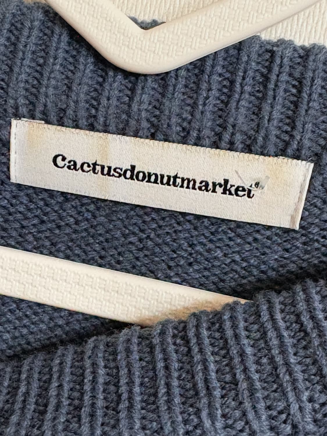 캑터스도넛마켓 니트 상품이미지4